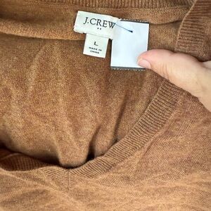 J Crew Merino Wool Caramel V-Neck Sweater Large Lg